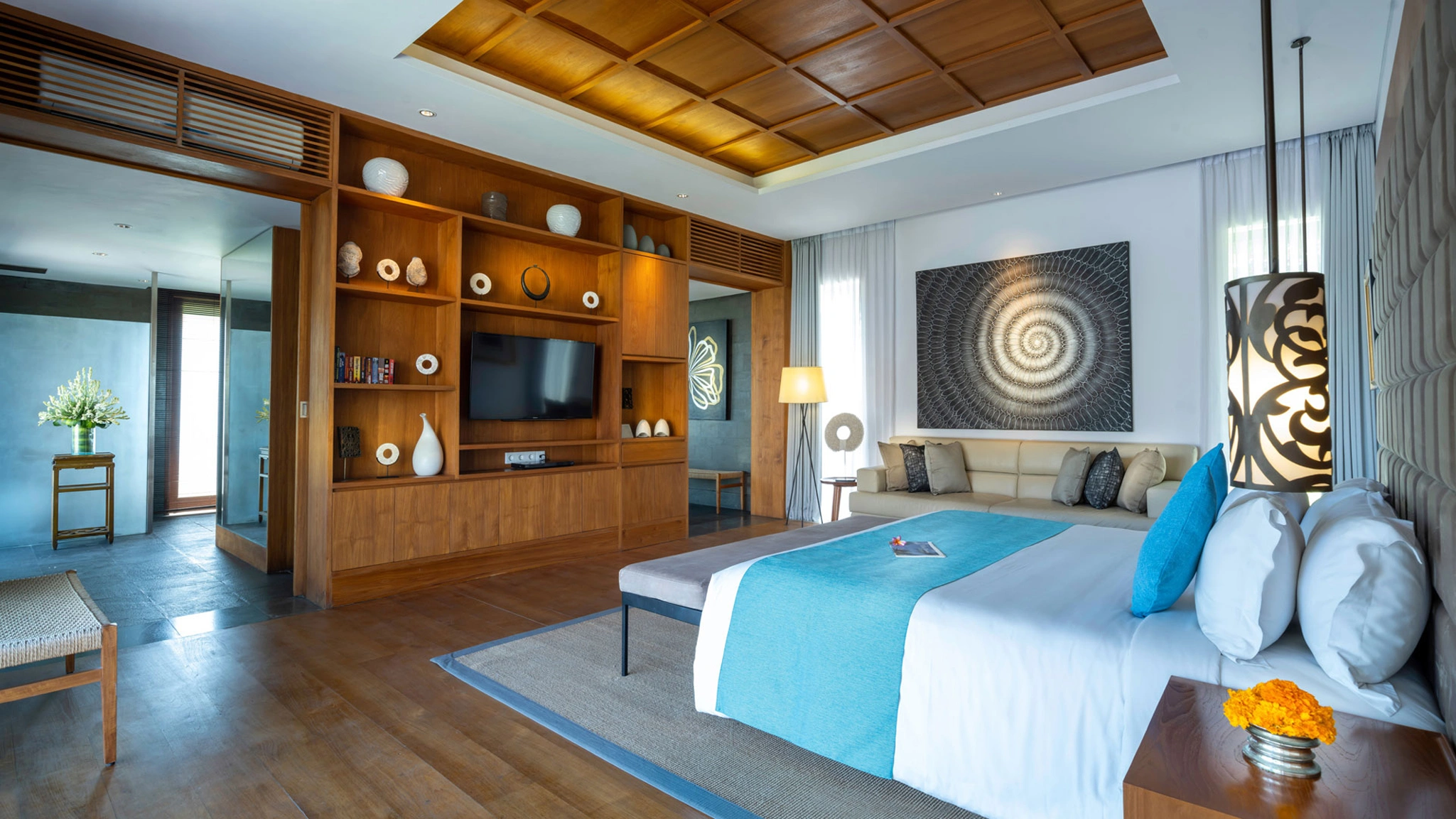 Five stunning en-suite bedrooms